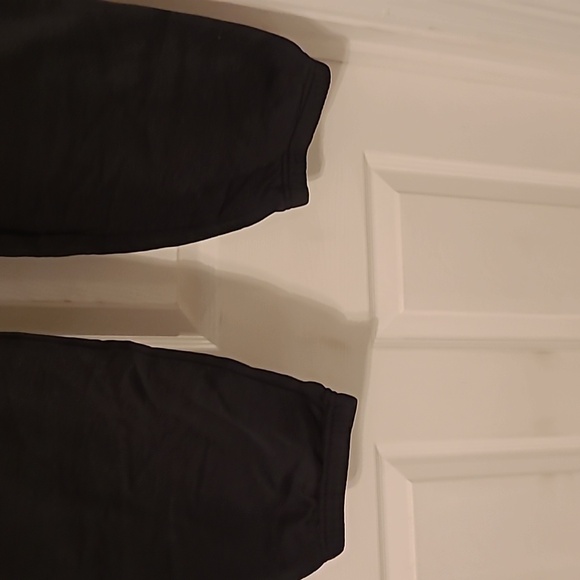 Under Armour Men's Black Joggers - Picture 6 of 10